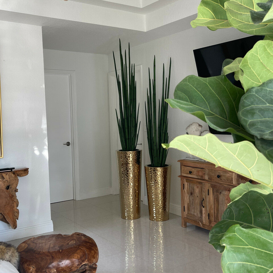Conical Vase made of Gold-Colored Stainless Steel with Large Snake Grass